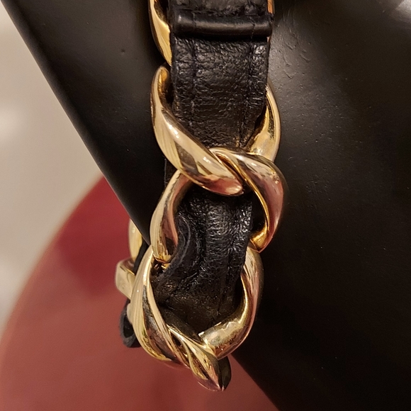 CC Skye leather and gold metal bracelet - Picture 5 of 7